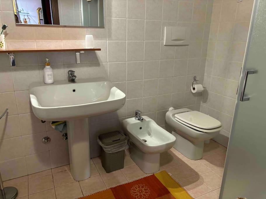 Ferienwohnung Monolocale In Piazza Isolo Verona Exterior foto